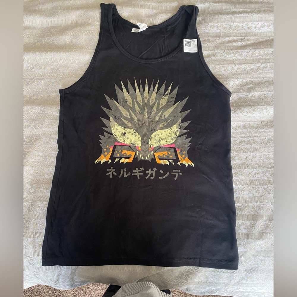 NWT black dragon art tank
